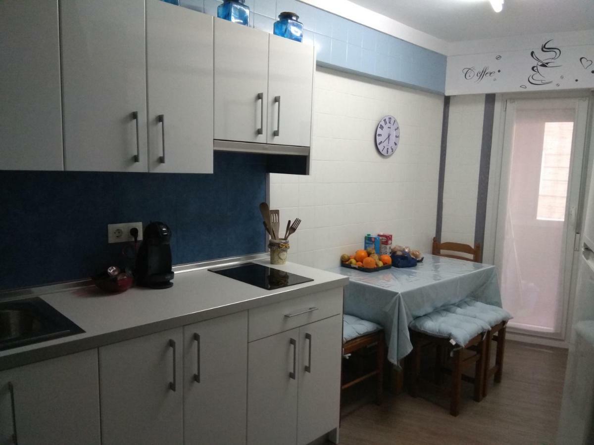 Apartamento Ezkubenea Apartment Renteria Exterior photo